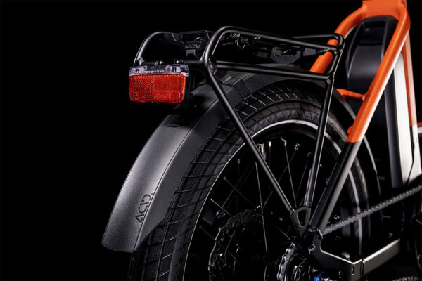 Cube Compact Hybrid 500 black´n´sparkorange – Bild 3